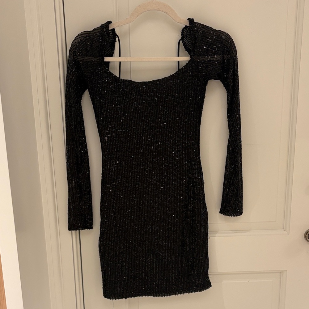 Lucy in the Sky Elegant Black Sequin Dress